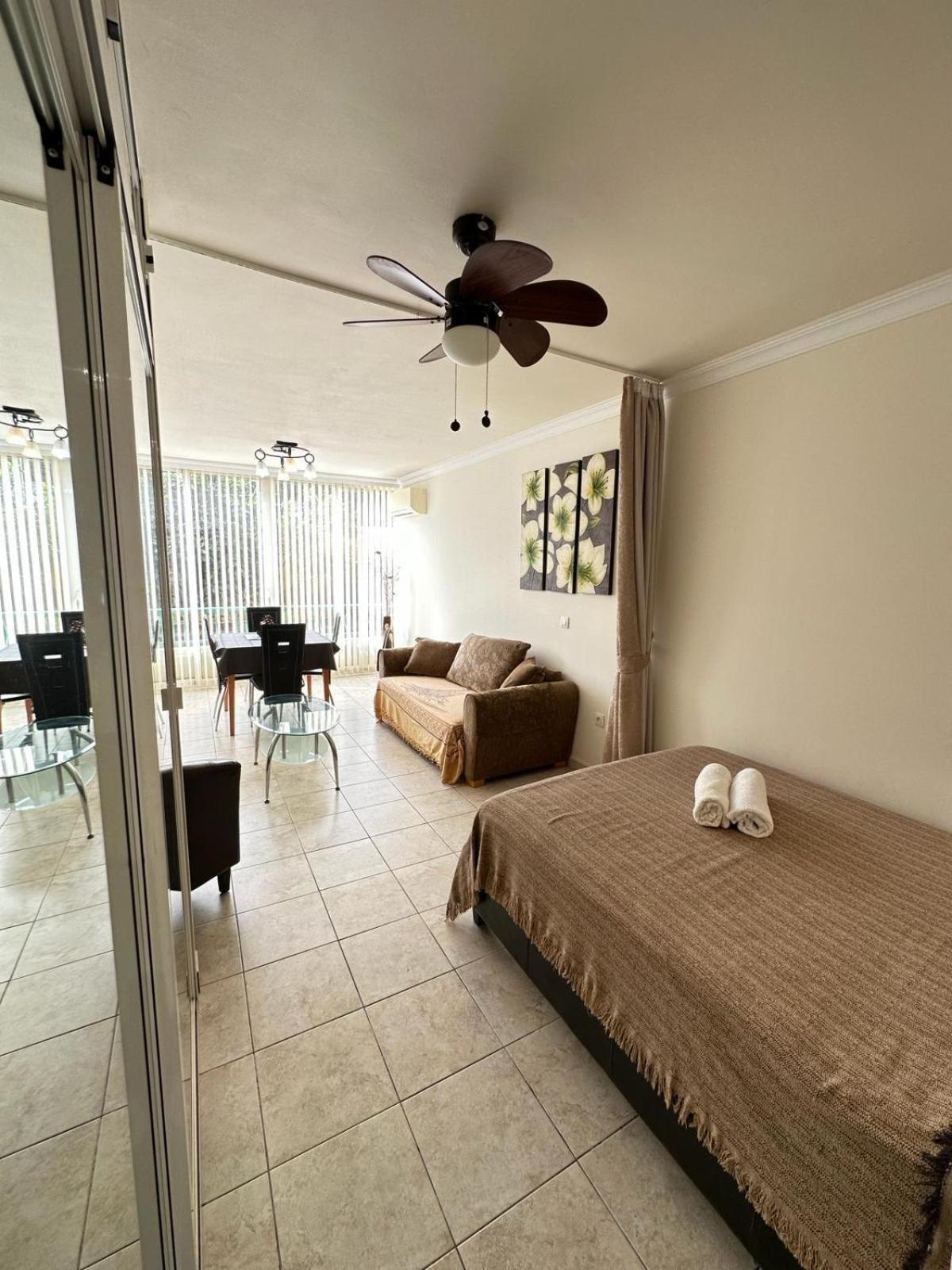ארונה Firstline Apartment Los Cristianos מראה חיצוני תמונה