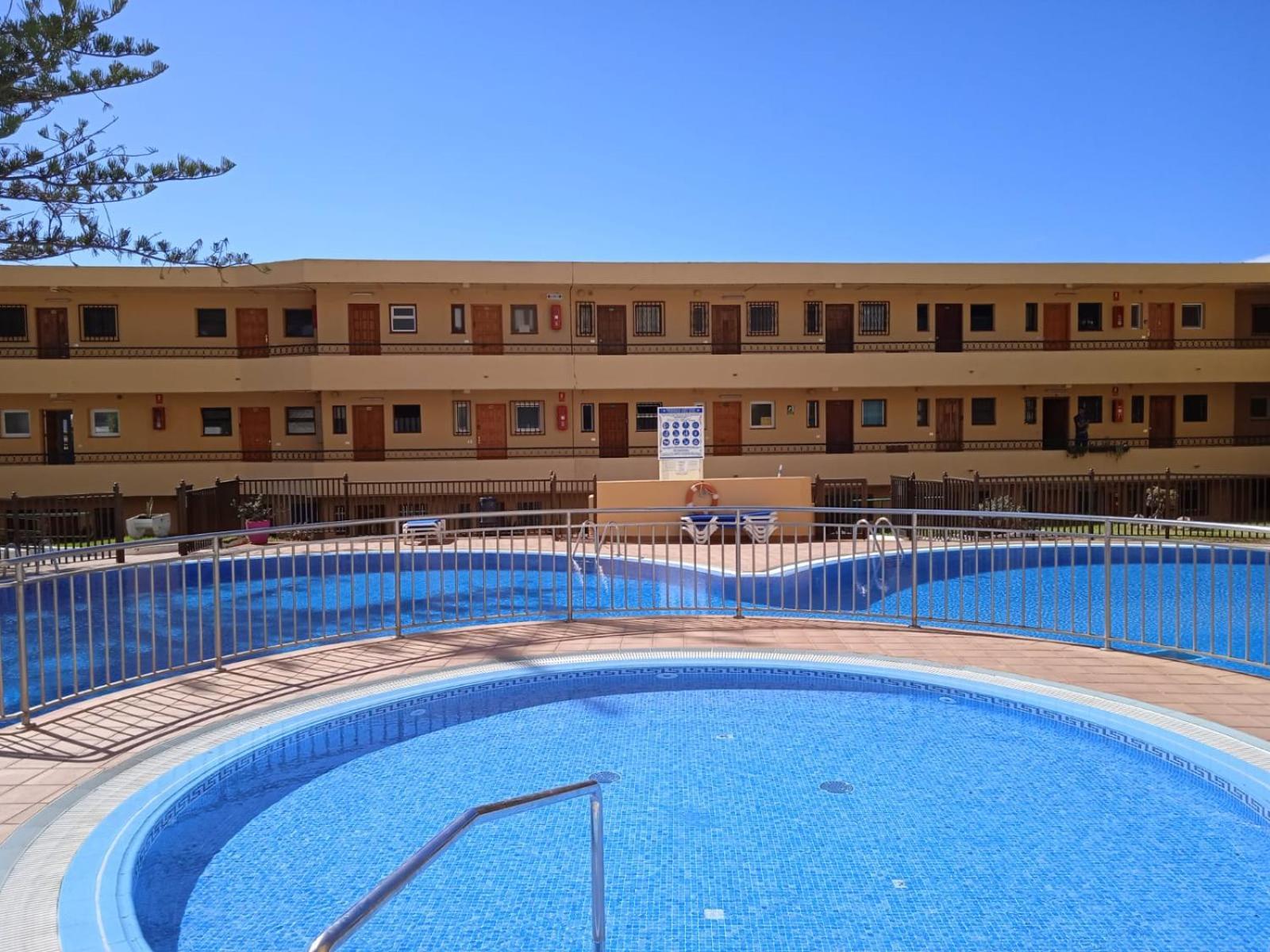 ארונה Firstline Apartment Los Cristianos מראה חיצוני תמונה